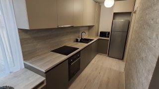 IULIU MOLDOVAN PREMIUM RESIDENCE: Apartments for rent in Cluj-Napoca, near the University of Medicine and Pharamcie, Iuliu Moldovan street, with bedroom and living-room Video
