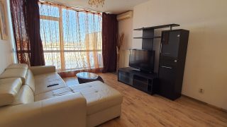 For rent in the center of Cluj-Napoca a 90 sqms apartment with 2 bedrooms, living-room, kitchen, 2 bathrooms and a 50 sqms balcony Video