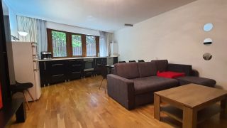 Apartment for rent in Cluj, near the University of Medicine and Pharmacy and the University of Veterinary Medicine, Remetea street, with 2 bedrooms, living-room with kitchen, private yard and 1 bathroom Video