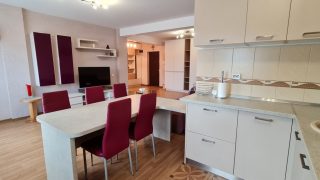 Modern apartment for rent in the central area of Cluj-Napoca, on Paris street, consisting of 2 bedrooms, living-room, 2 bedrooms and a large balcony Video