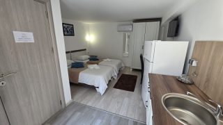 Modern studios for rent in Cluj-Napoca, in a new building, located 3 minutes from the University of Medicine and Pharmacy Video