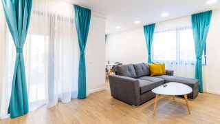 PLOPILOR PREMIUM RESIDENCE: great apartment with extra balcony for rent in Cluj, near the University of Medicine and Pharmacy and the University of Veterinary Medicine Video