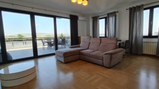 LUXURY apartment for rent in Cluj, near the University of Agricultural Sciences and Veterinary Medicine, with 2 bedrooms, kitchen, living-room, 2 bathrooms and a huge terrace Video