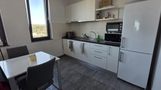 Bright and modern apartment for rent in Cluj-Napoca, near University of Agricultural Sciences and Veterinary Medicine, consisting of a living-room with kitchen, bedroom and an extra grand balcony Video