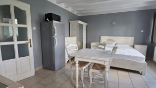 HASDEU RESIDENCE: studio for rent in Cluj-Napoca, near the University of Medicine and Pharmacy and the University of Agricultural Sciences and Veterinary Medicine, consisting of a bedroom with kitchen and a bathroom Video