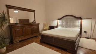 Modern apartment for rent in Cluj-Napoca, in the city center, near the University of Medicine and Pharmacy, consisting of a living room with kitchen, bedroom, bathroom, dressing Video