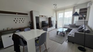 PLATINIA MALL! Apartment for rent in Cluj-Napoca, close to the University of Medicine and Pharmacy and the University of Agricultural Sciences and Veterinary Medicine, Platinia Mall, living-room and bedroom Video